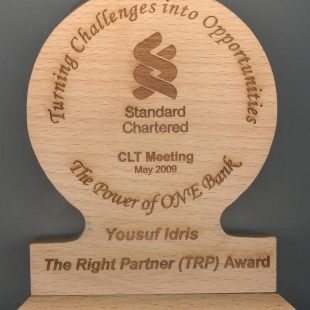 1625547765351-700x700